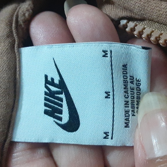 Nike Women's Cocoa Brown Zip-Up Cripped Hoodie Size M Casual Beach Boho - Picture 9 of 10